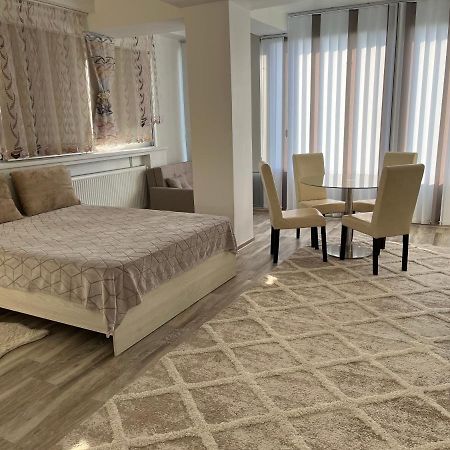Ari Apartment Bulevardul Mamaia Constanţa Esterno foto