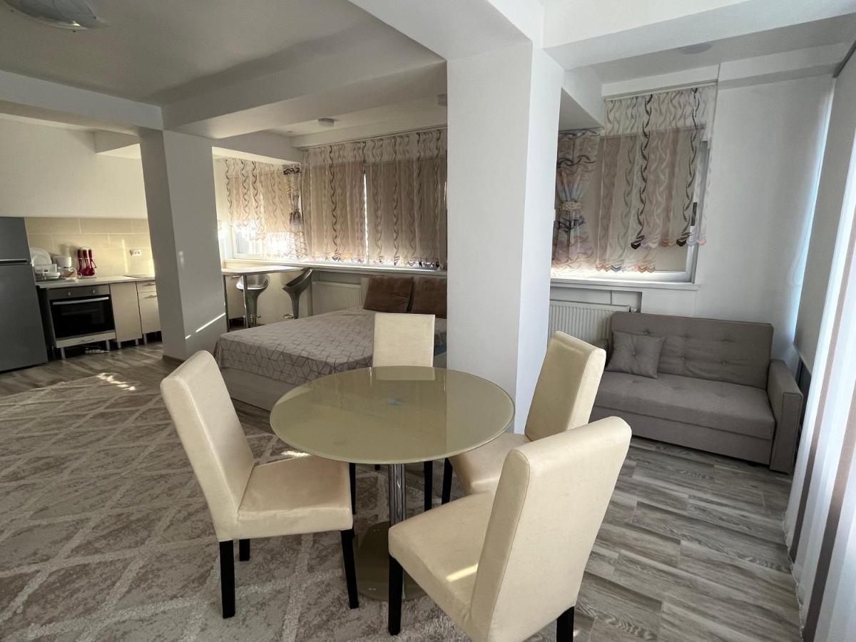 Ari Apartment Bulevardul Mamaia Constanţa Esterno foto