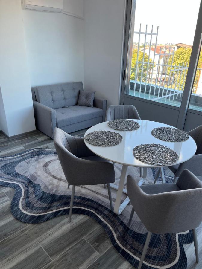 Ari Apartment Bulevardul Mamaia Constanţa Esterno foto